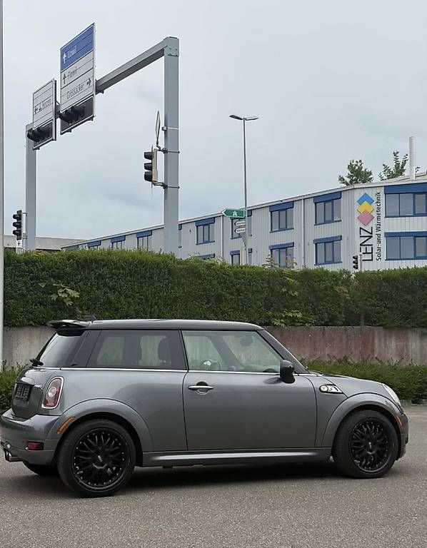 Mini Autos: Mini Cooper S 1.6 Turbo  174 PS export – Defekt aus Niederuzwil von ned_5v52 3