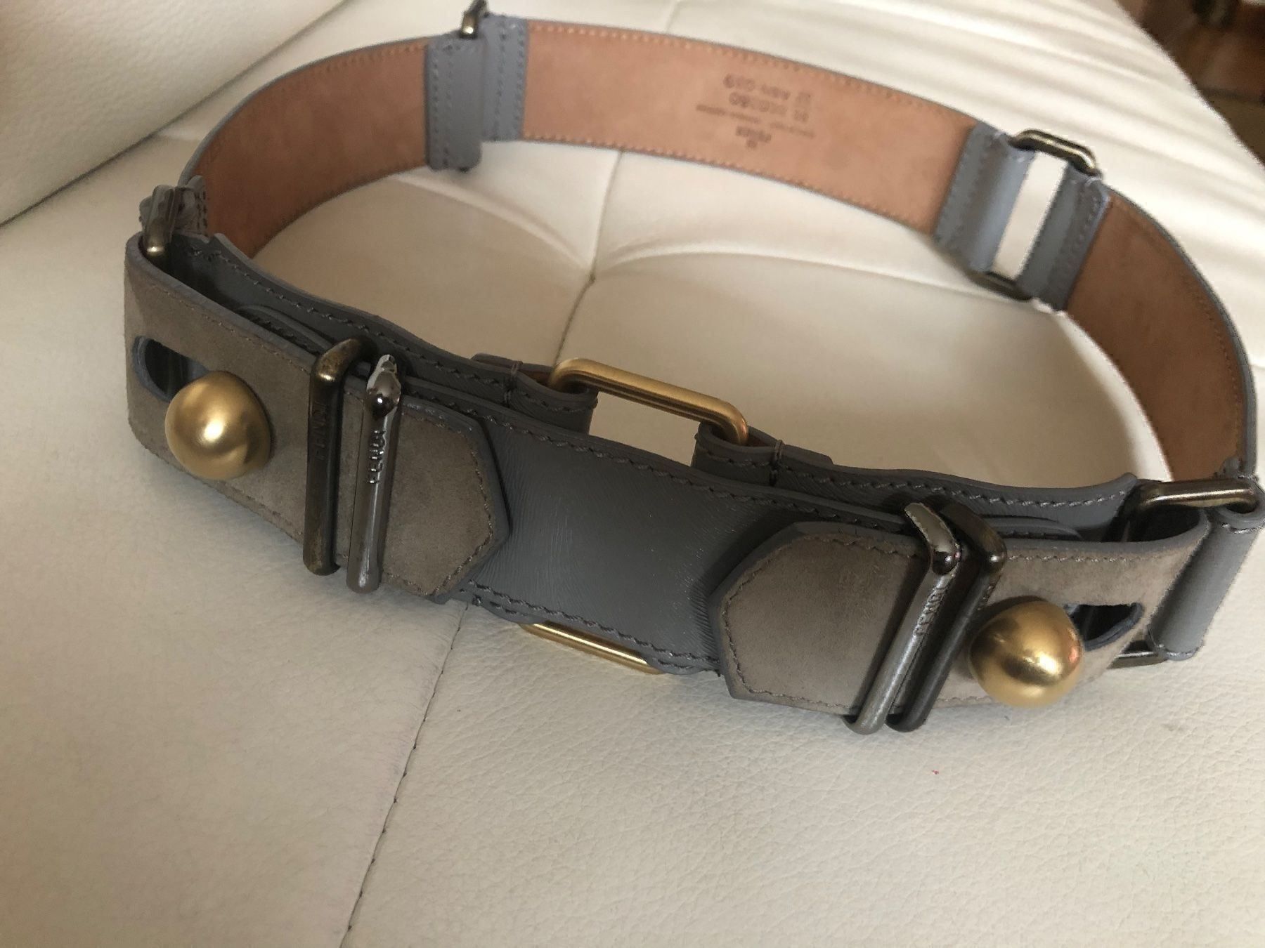 Cinture: Fendi – Nuovo (secondo la descrizione) da Pully venduto da Kalissa