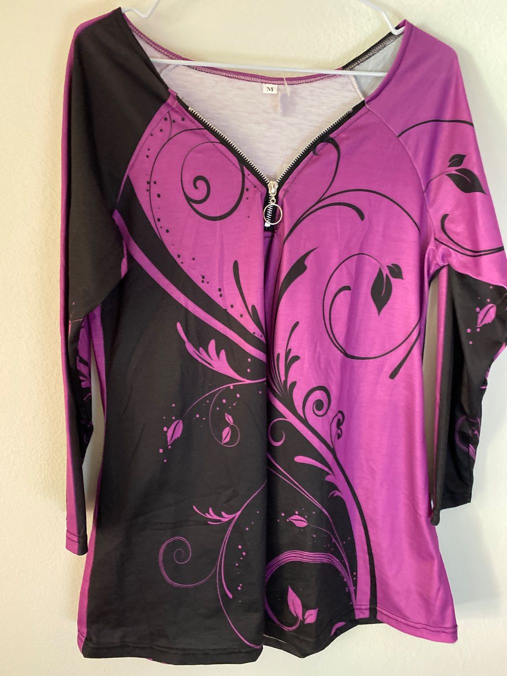 Vestiti: BLUSENKLEID LILA-SCHWARZ-DAMEN – Nuovo (secondo la descrizione) da Meienried venduto da ManuelaBoutique 1