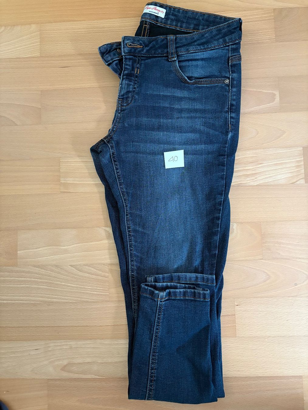 Pantaloni: 4 Paar Hosen – Usato da Deitingen venduto da Fabiandeitingen 1