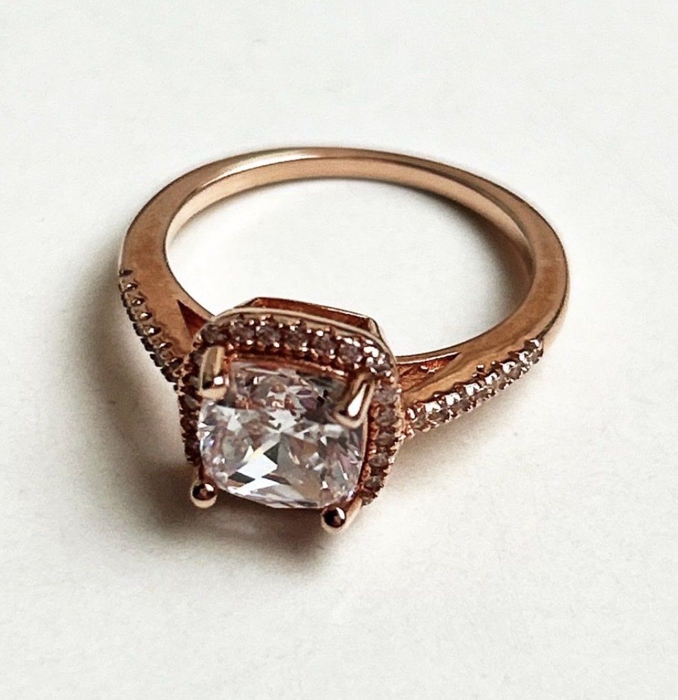 Ringe: Halo Ring Rosegold, 52 – Neu (gemäss Beschreibung) aus Frauenfeld von womensworld