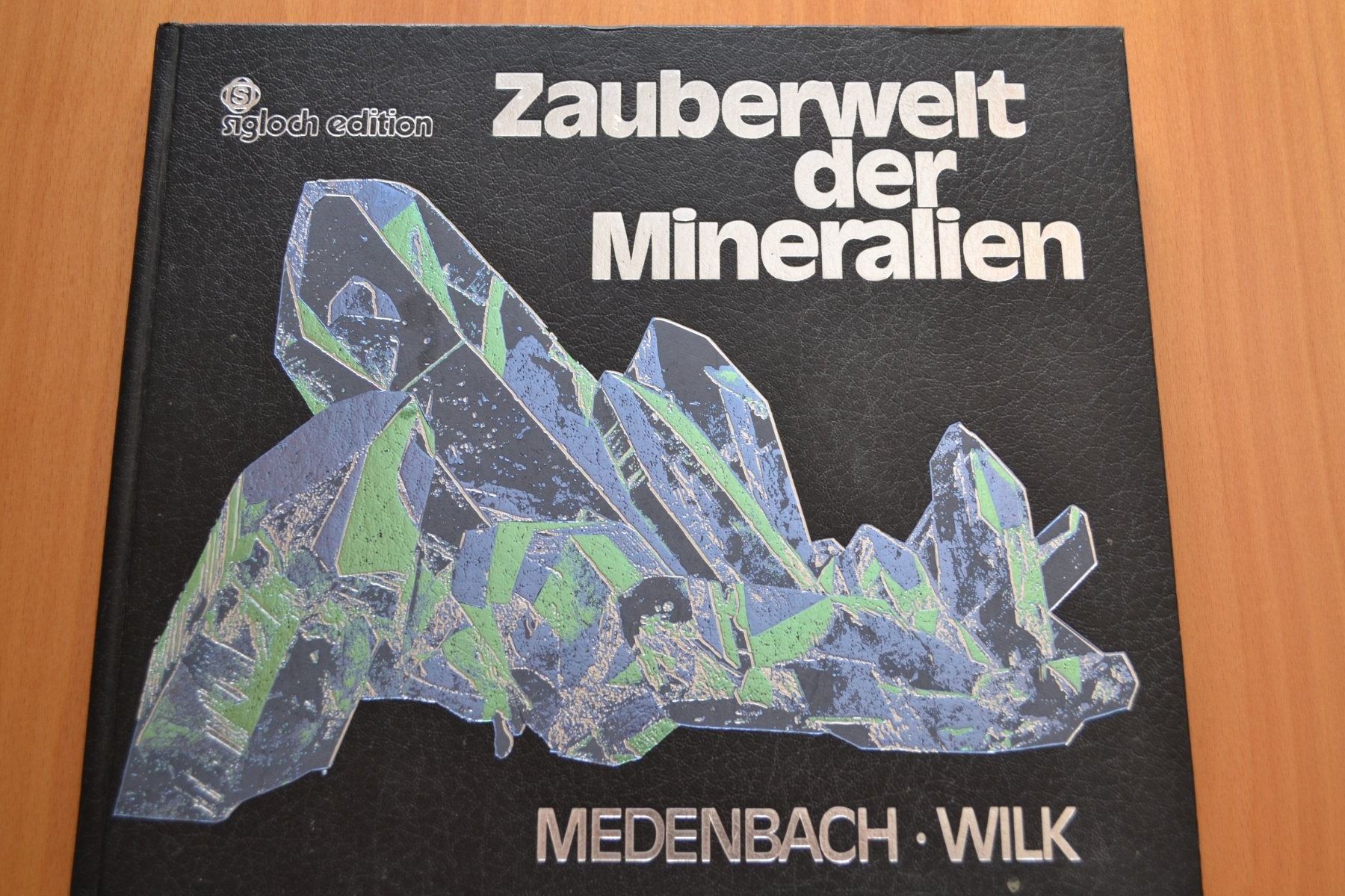 Bücher: Buch Mineralien mit 203 Seiten – Gebraucht aus Beinwil am See von kajak55