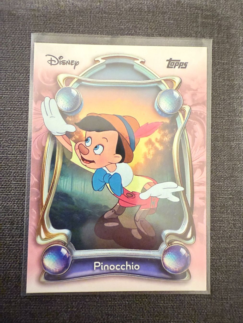 Topps Carte collezionabili: Topps Disney Pinocchio – Usato da Burgdorf venduto da Sports_Cards_3400