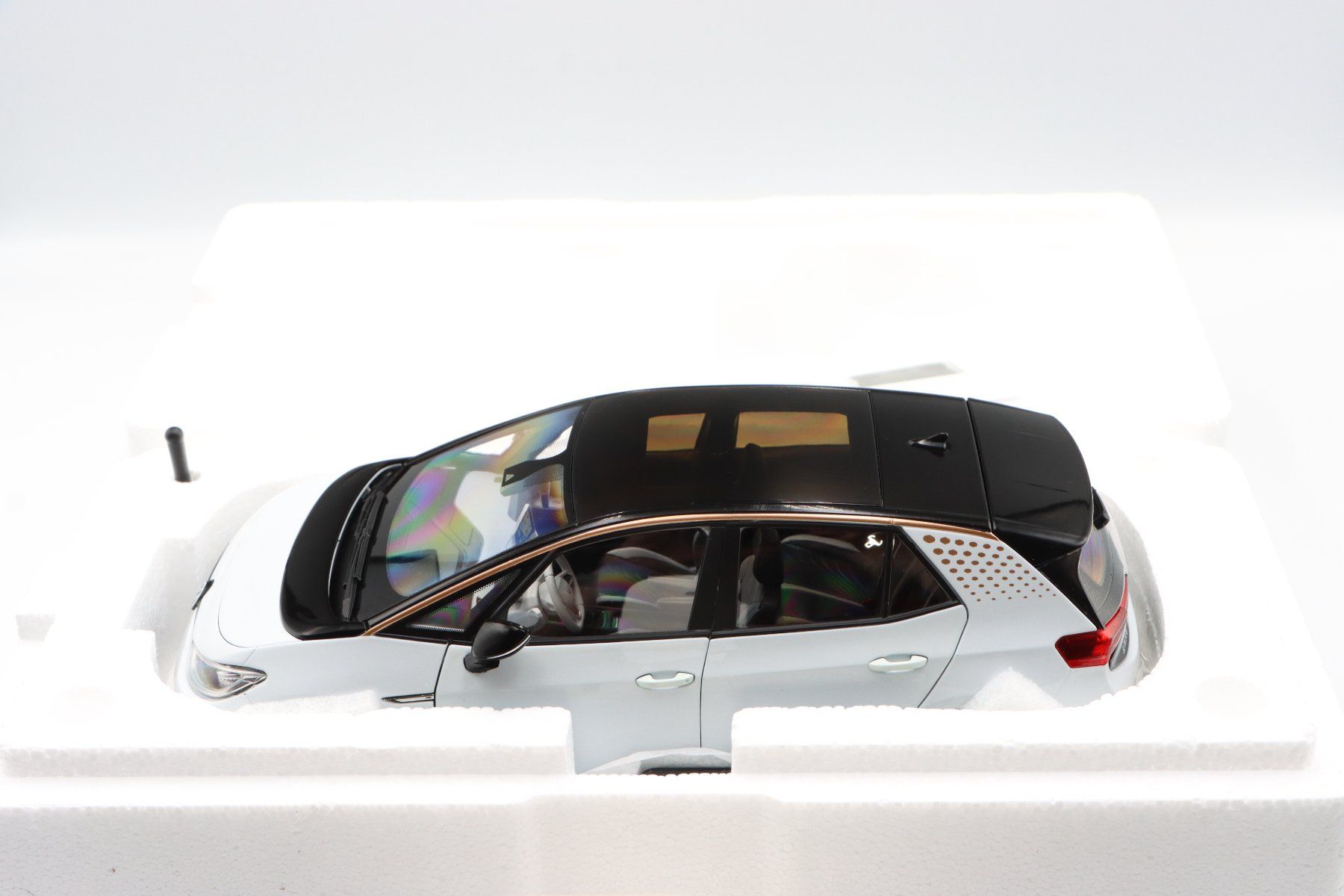 Volkswagen Modellautos: VW iD.3 2020 1:18 Paudi Model – Neu und originalverpackt aus Bühl b.Aarberg von modelldiecast 2