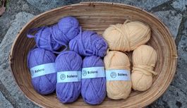 Garnpaket 6, 776 g "Bolero" von Gründl-Wolle, mauve/hellgelb