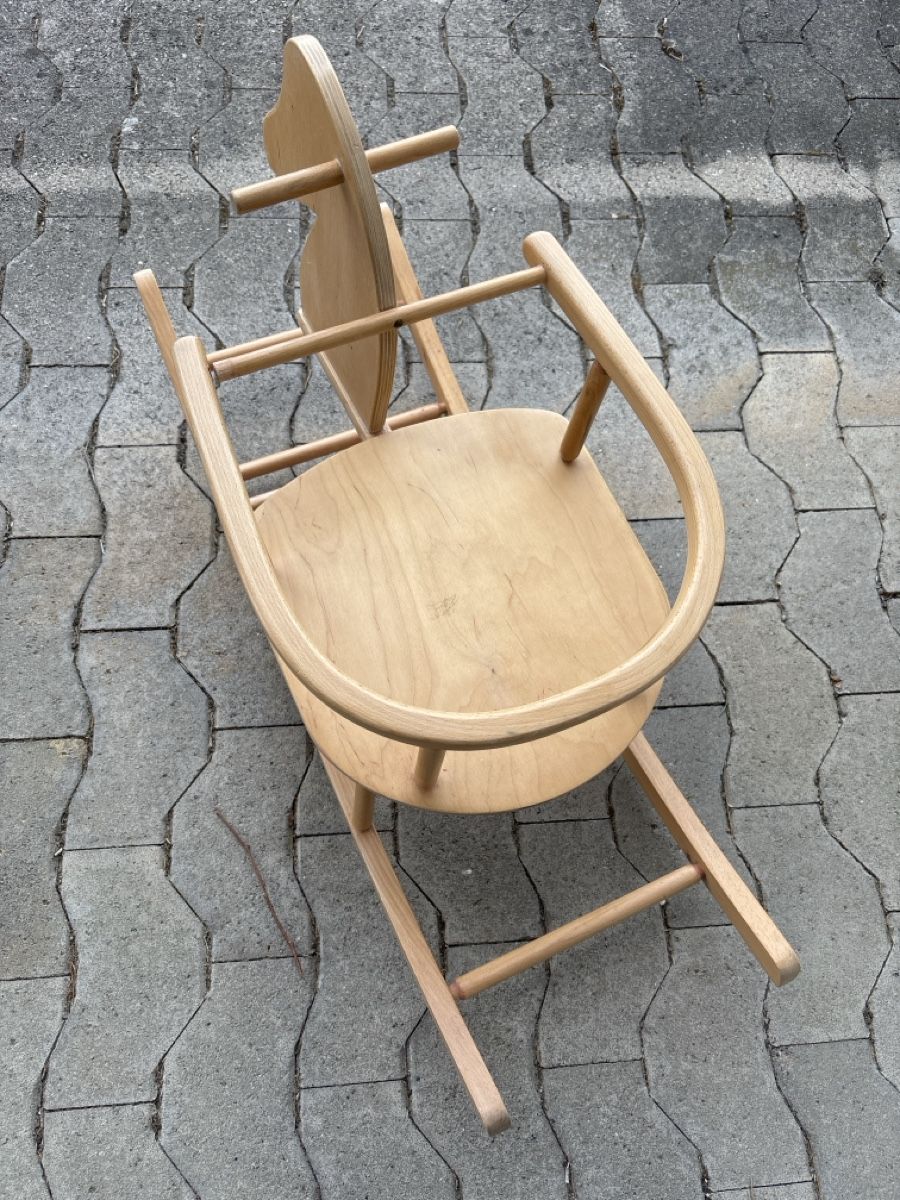 Spielzeuge: Schaukelpferd aus Holz – Gebraucht aus Waldstatt von Imaginary 1