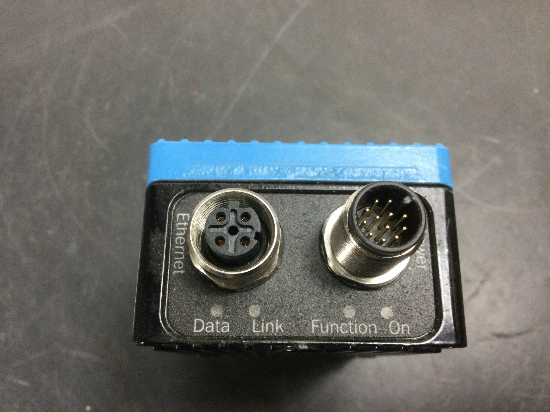 Festo Altro per industria metallurgica: Gebrauchte Sick Inspector Vision Sensor VSPI-4F2111 – Usato da Wangen SZ venduto da kuriosum12 3