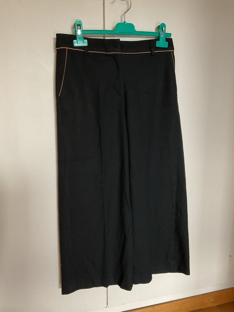 Sisley Pantaloni: Pantalon / Hose SISLEY – Nuovo (secondo la descrizione) da Meyrin venduto da The_Top_Dressing