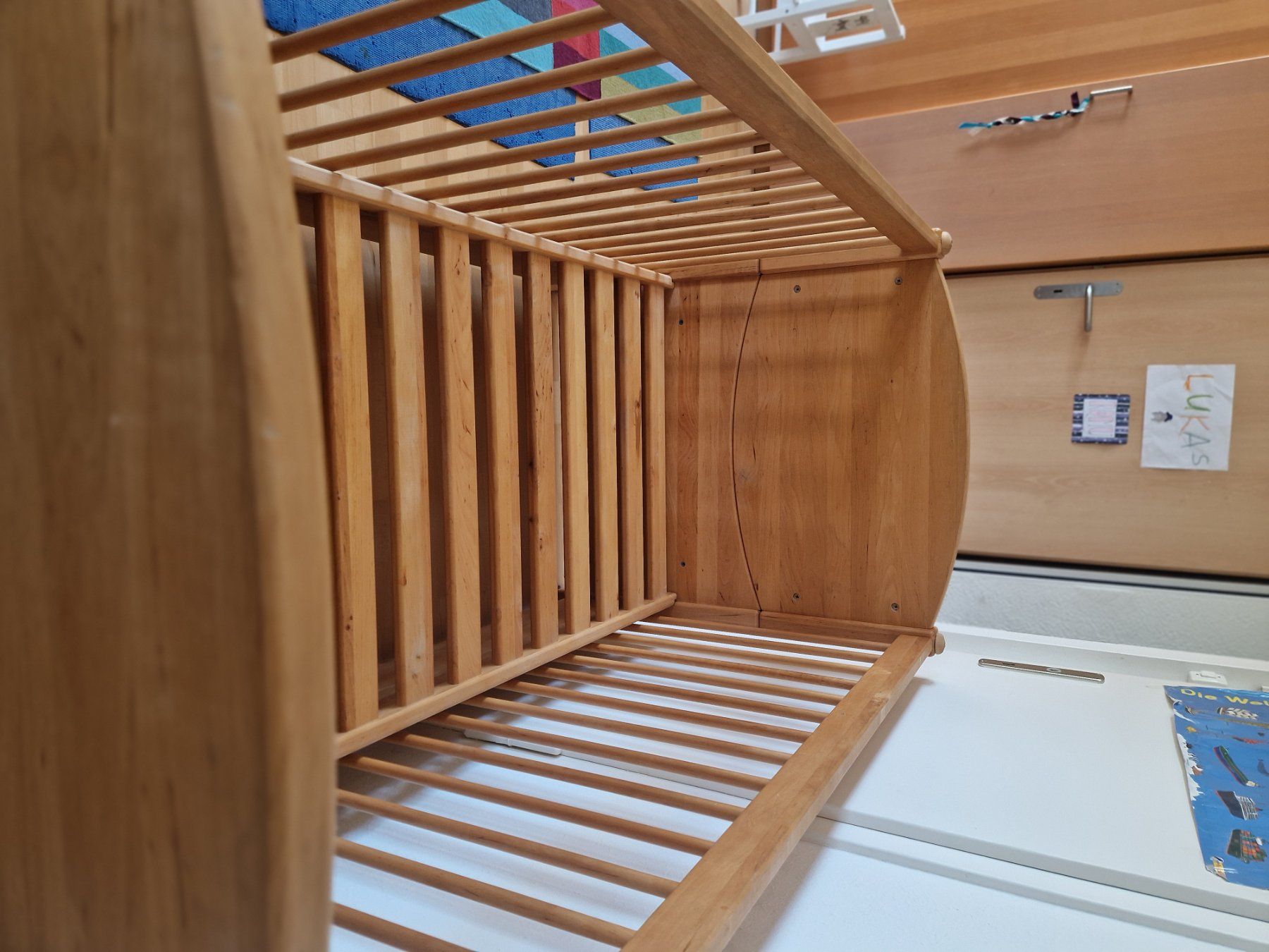 Lits: Kinderbett Naturholz – D'occasion à St. Gallen par KatharinaAS 3