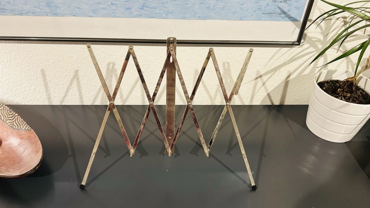 Supporti per strumenti musicali & leggii: Notenständer aus Metall – Usato da Winterthur venduto da CocoTheCat