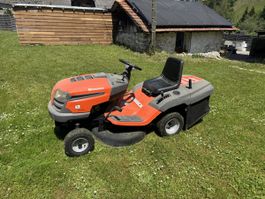 Rasenmäher Traktor