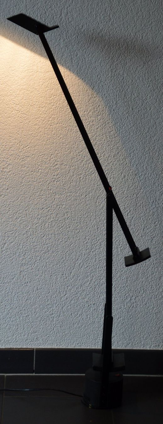 Artemide Lampen: Lampe de table Artemide Tizio – Gebraucht aus Collonges von arashee 2
