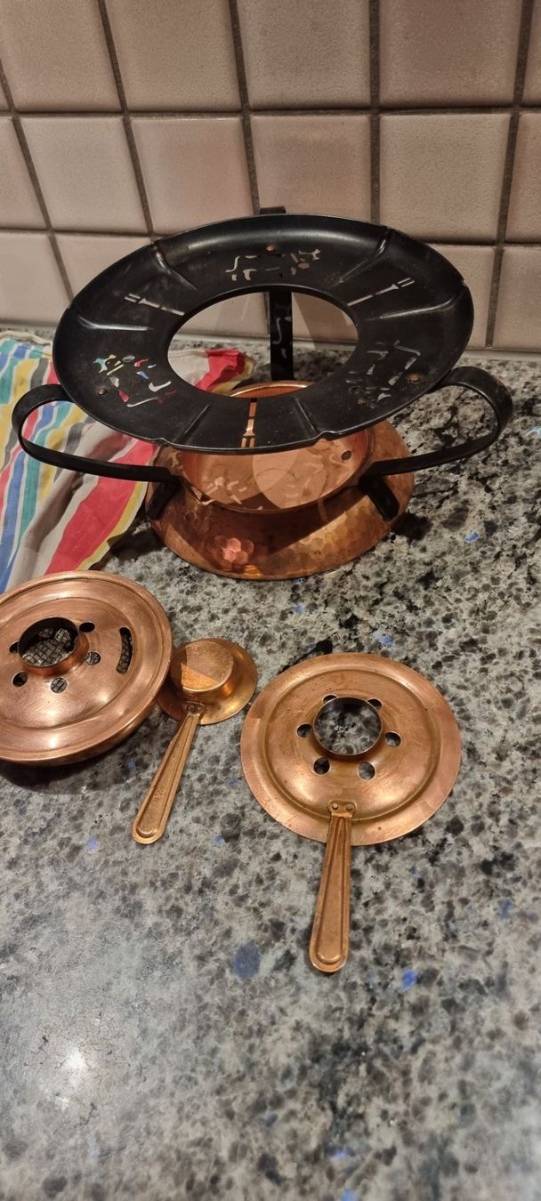 Küchengeräte: Fondue Rechaud mit Brennsprit Tank – Gebraucht aus Grossaffoltern von kaefer14 3