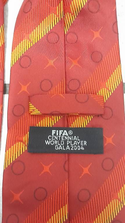 Krawatten: FIFA Krawatte – Gebraucht aus Schwerzenbach von Aura888 1