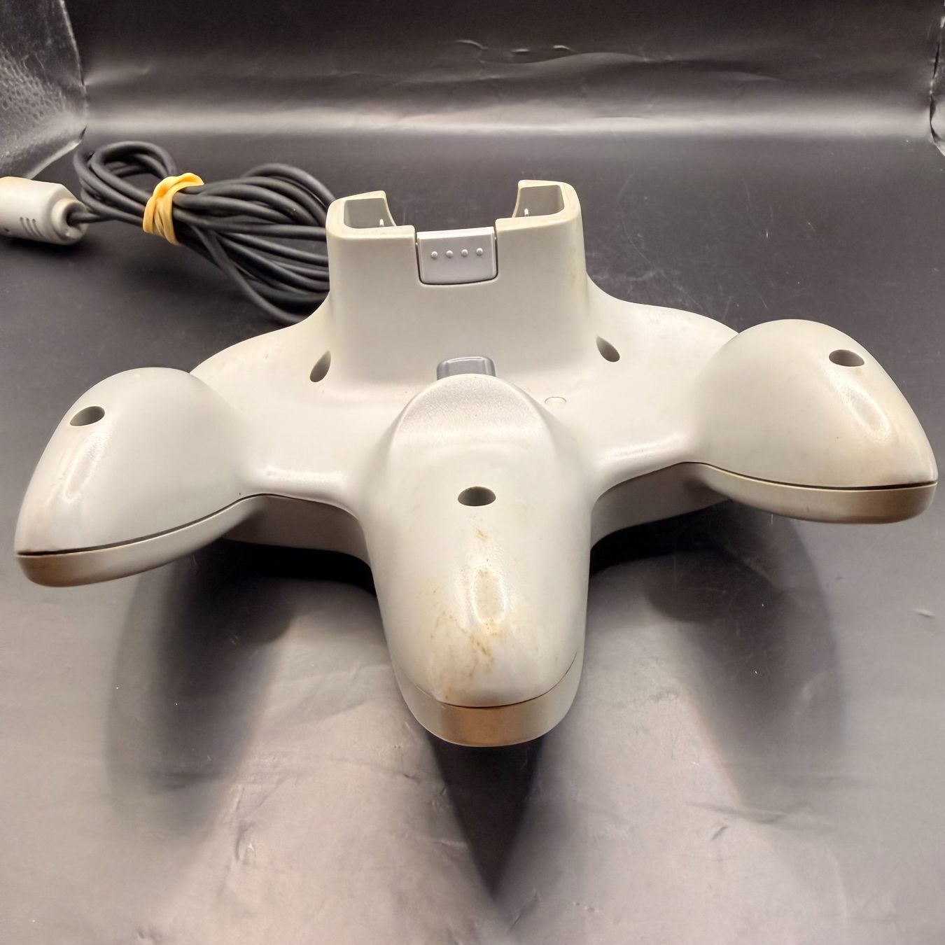 Nintendo Controller: Nintendo 64 Controller Grau – optische Mängel – Usato da Düdingen venduto da Nerdworld 4