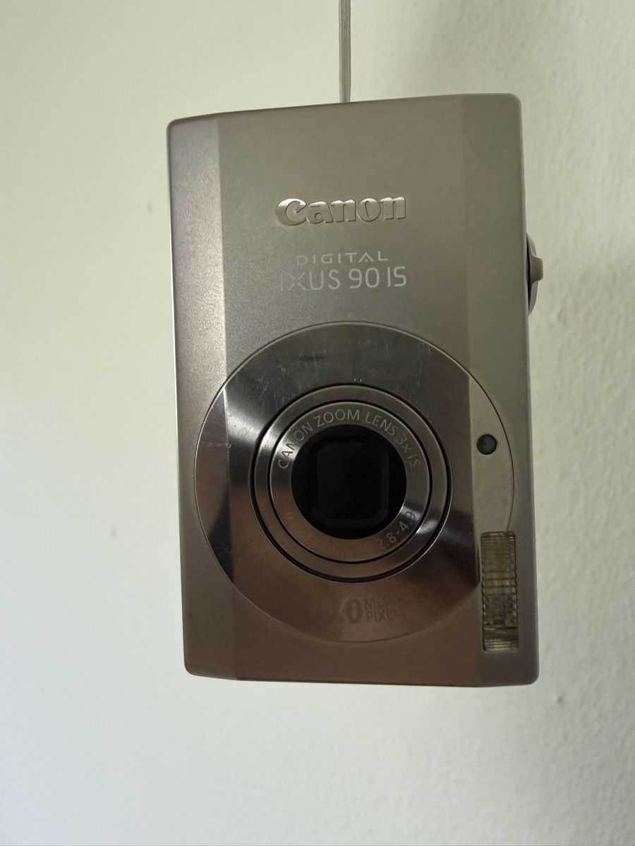 Canon Fotocamera: Canon Digital IXUS 90 IS Kamera – Usato da Niederbipp venduto da yar_tf6f