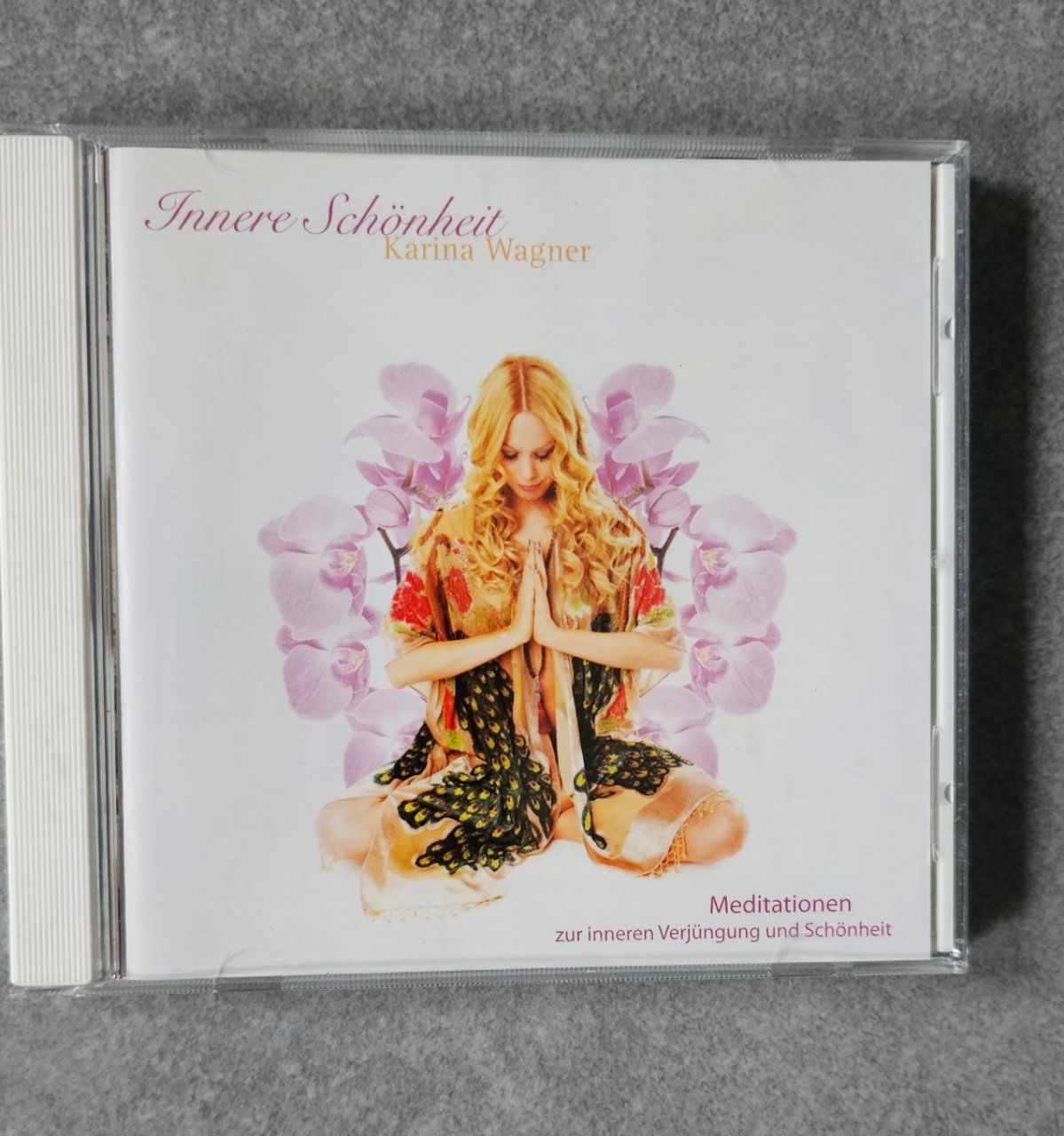 CD: Innere Schönheit mit Karina Wagner – Usato da Hottwil venduto da brimue