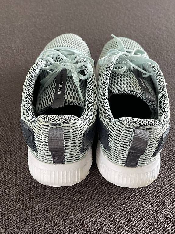 Herrenschuhe: Adidas Sneaker  – Gebraucht aus Oberhofen TG von Home2009 1