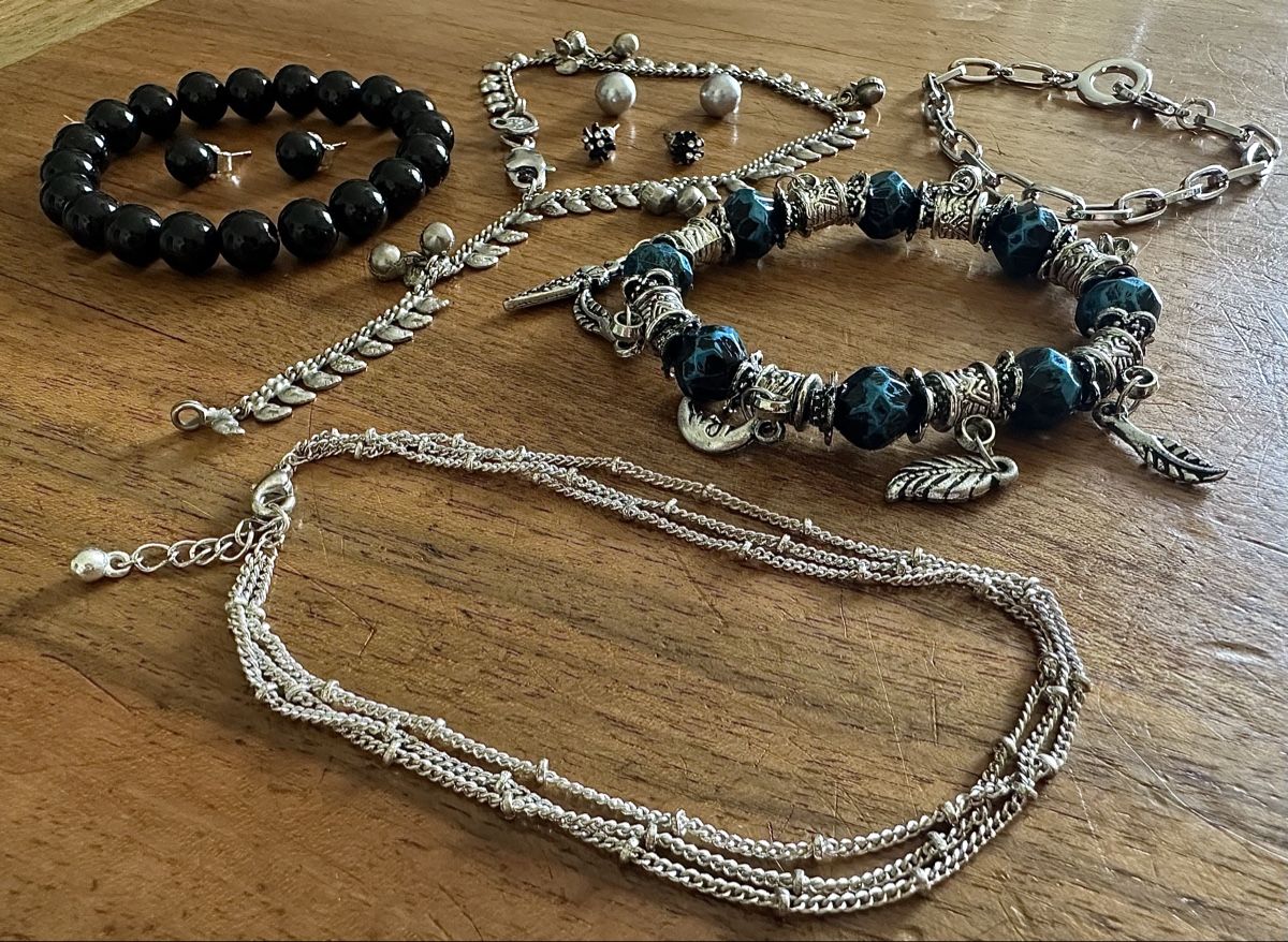 Autres bijoux: Schmuck - Konvolut – D'occasion à Otelfingen par Jupi07