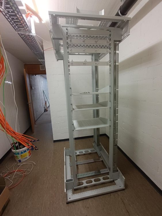 Server - EDV - Rack | Kaufen auf Ricardo