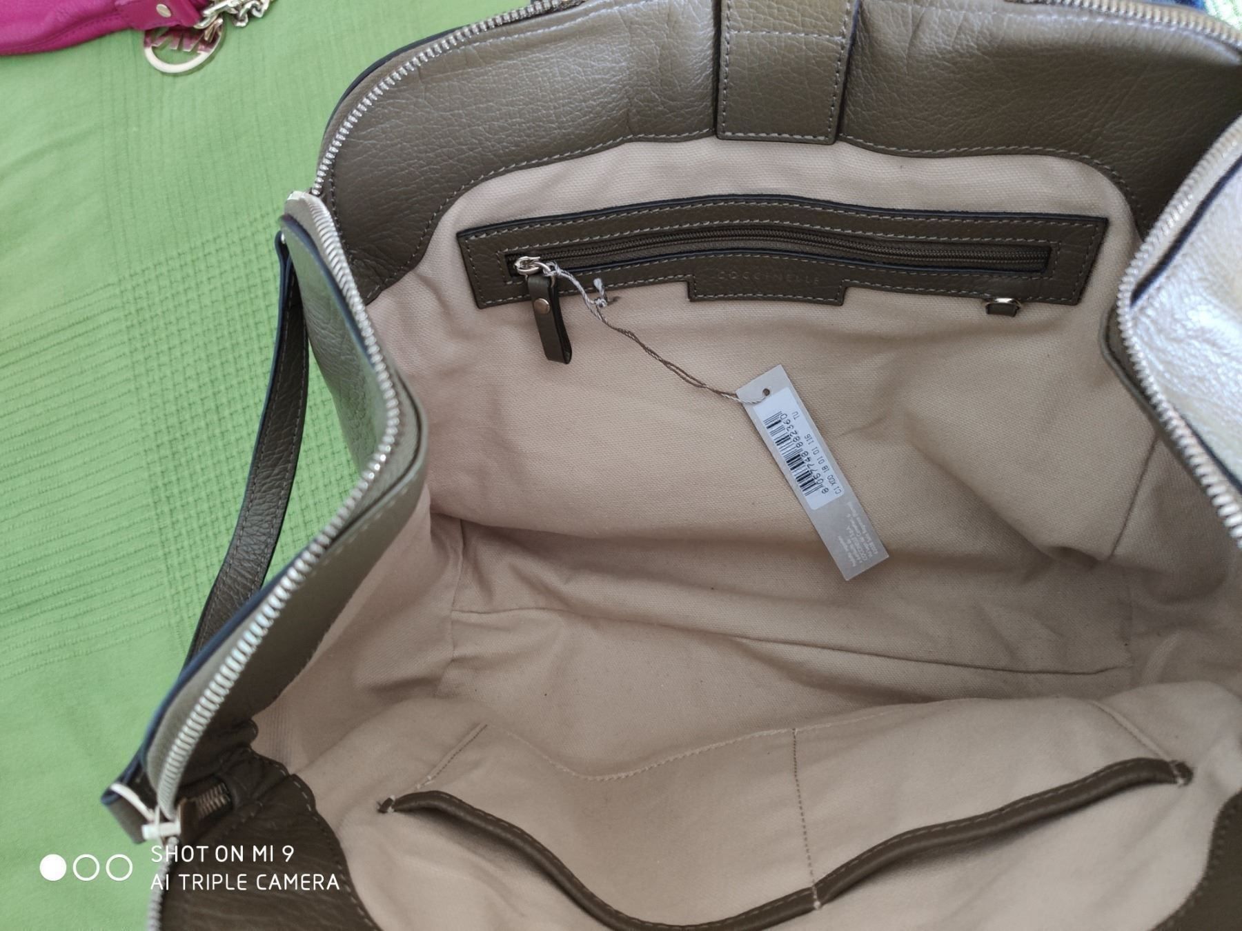Coccinelle Borse da donna: Coccinelle Handtasche Neu – Nuovo (secondo la descrizione) da Langenthal venduto da morena86 5