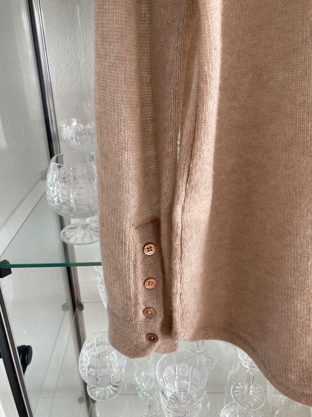 Max & Moi Maglioni & Felpe: Max&Moi, Pullover, 100% Kaschmir, Gr. 36, beige – Nuovo (secondo la descrizione) da Oberengstringen venduto da Darea 3