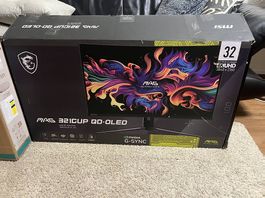 MSI MAG 321CUP QD-OLED Gaming Monitor