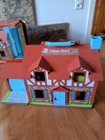 Vintage Fisher-Price Play Family House von 1969 aufklappbar