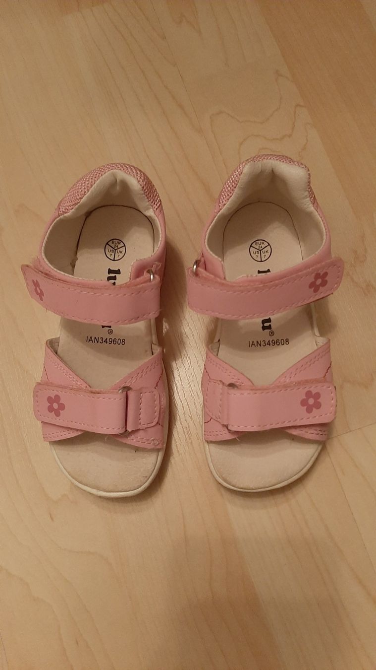 Scarpe per ragazze: K..75 R M) Lupliu Sandale Rosa Gr. 24 – Usato da Wil SG venduto da AmandaCreations