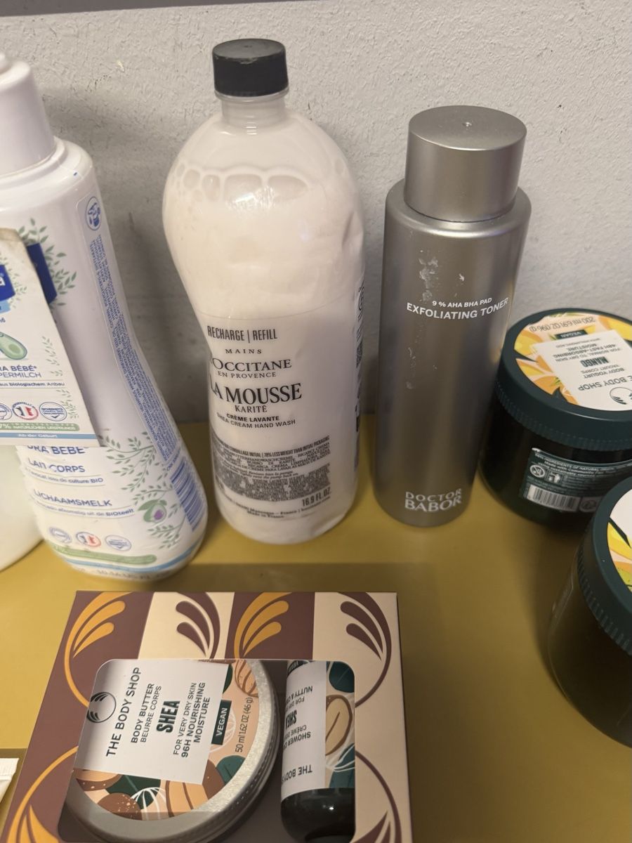Lettini & sedie per cosmetici: Kosmetik   gemischt neu 21 stk.  – Nuovo (secondo la descrizione) da Schlieren venduto da Freundlich02 5
