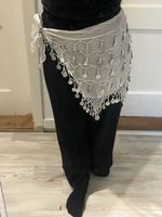 Bauchtanz Münzgurt weiss mit silbernen Münzen gebraucht