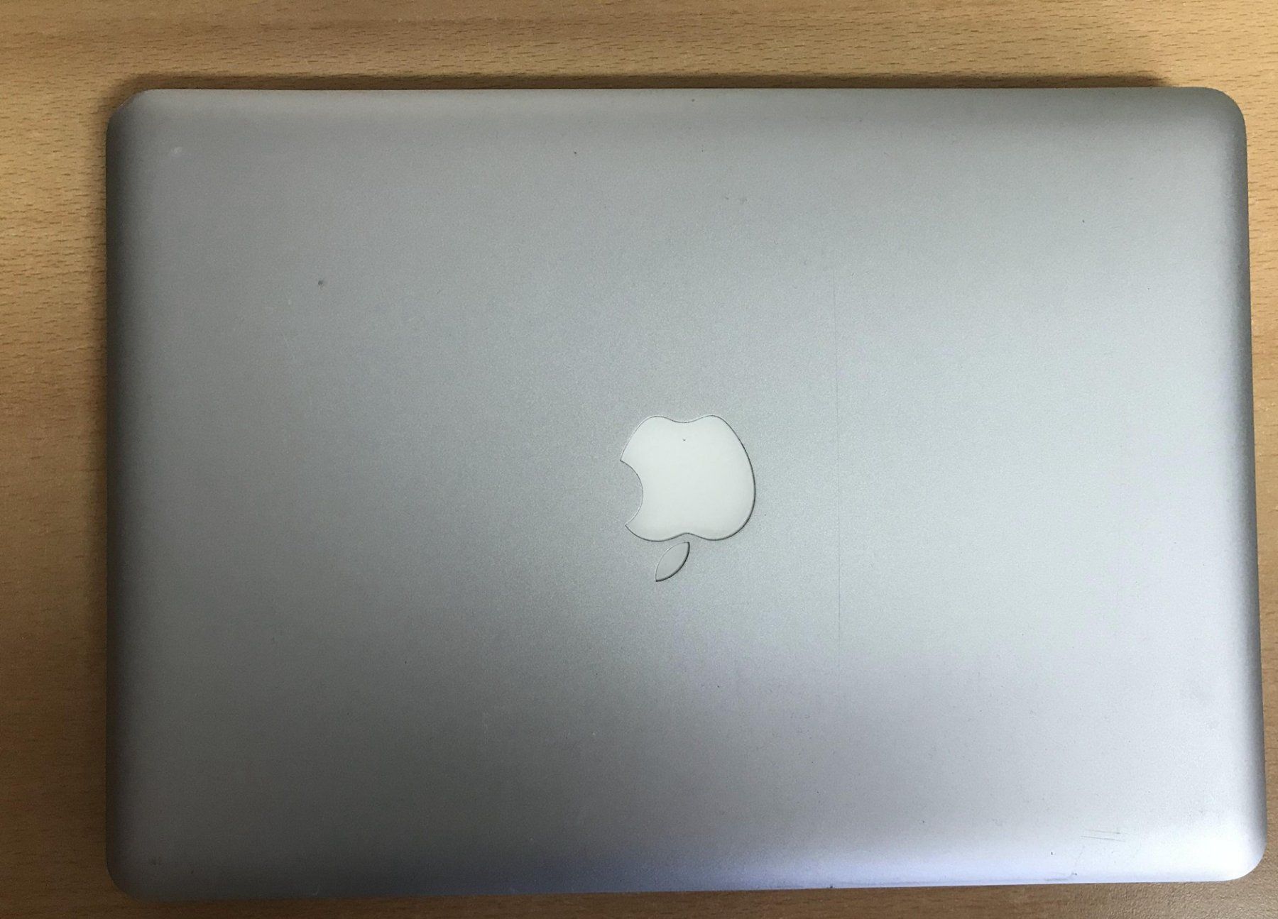 Apple Notebooks: Macbook Pro Early 2011 13 inch – Gebraucht aus Obersiggenthal von  4
