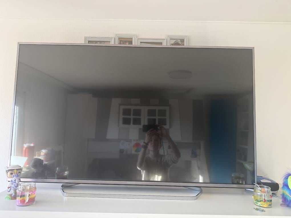 Panasonic Televisori: Panasonic TX-55CXF757 55 – Usato da Zürich venduto da Sashkica