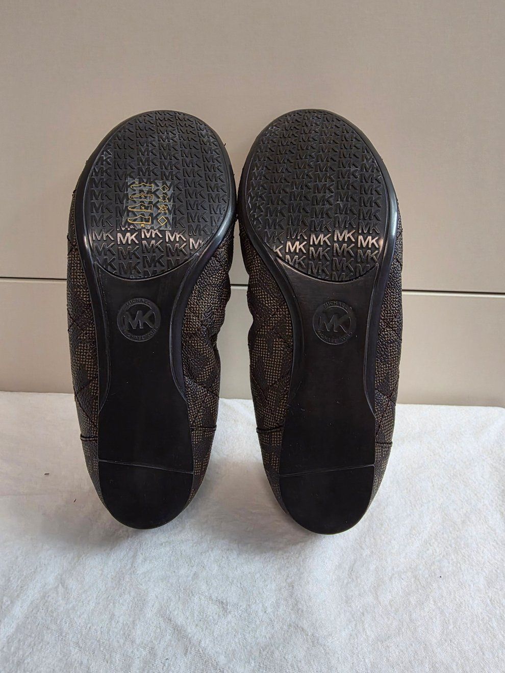 Michael Kors Scarpe da donna: Michael Kors Ballerinas Gr.39 braun – Usato da Zürich venduto da Numark 2