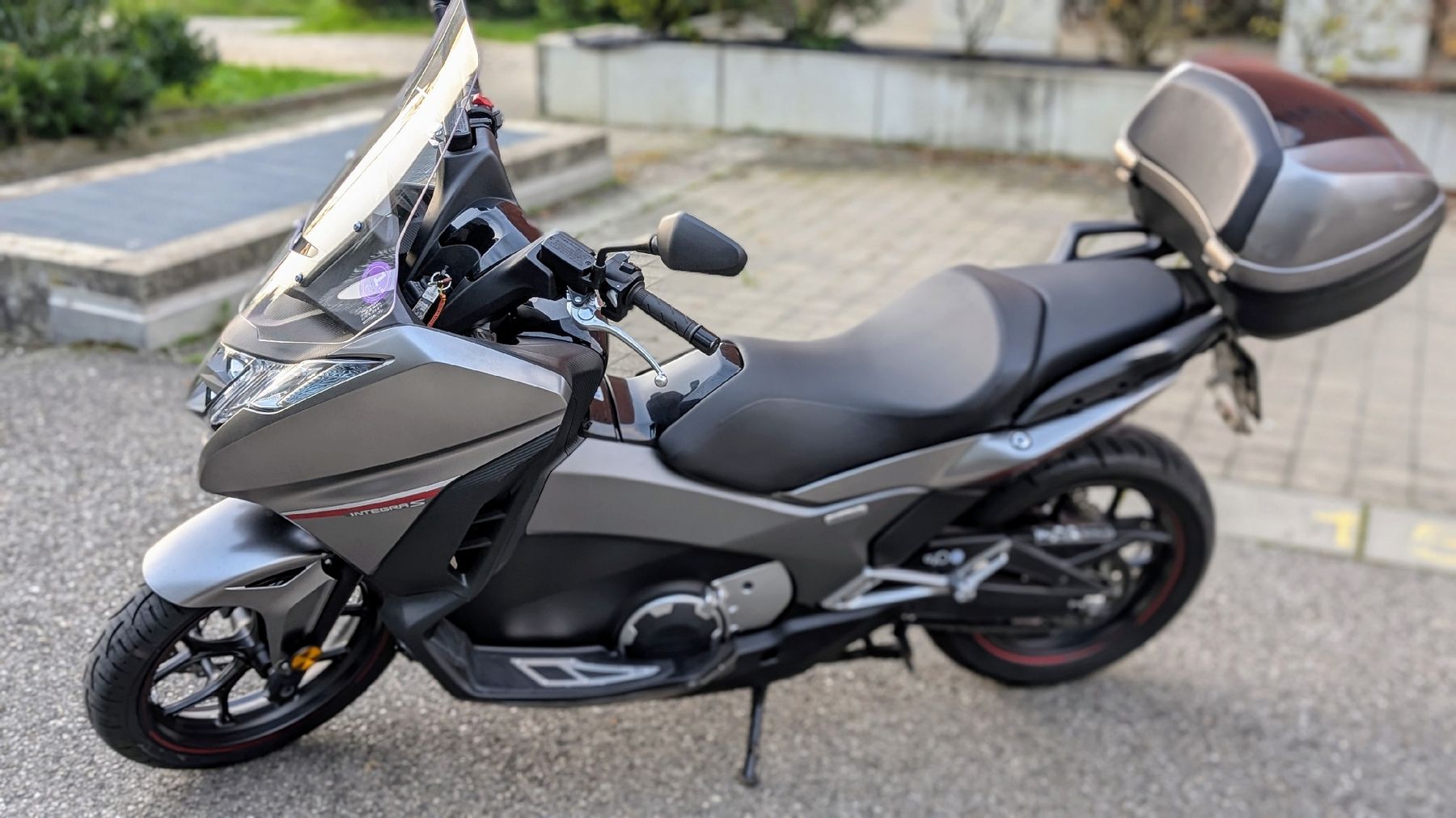 Honda Scooter: Honda integra NC750D – Usato da Carouge GE venduto da cos_j6rh 3