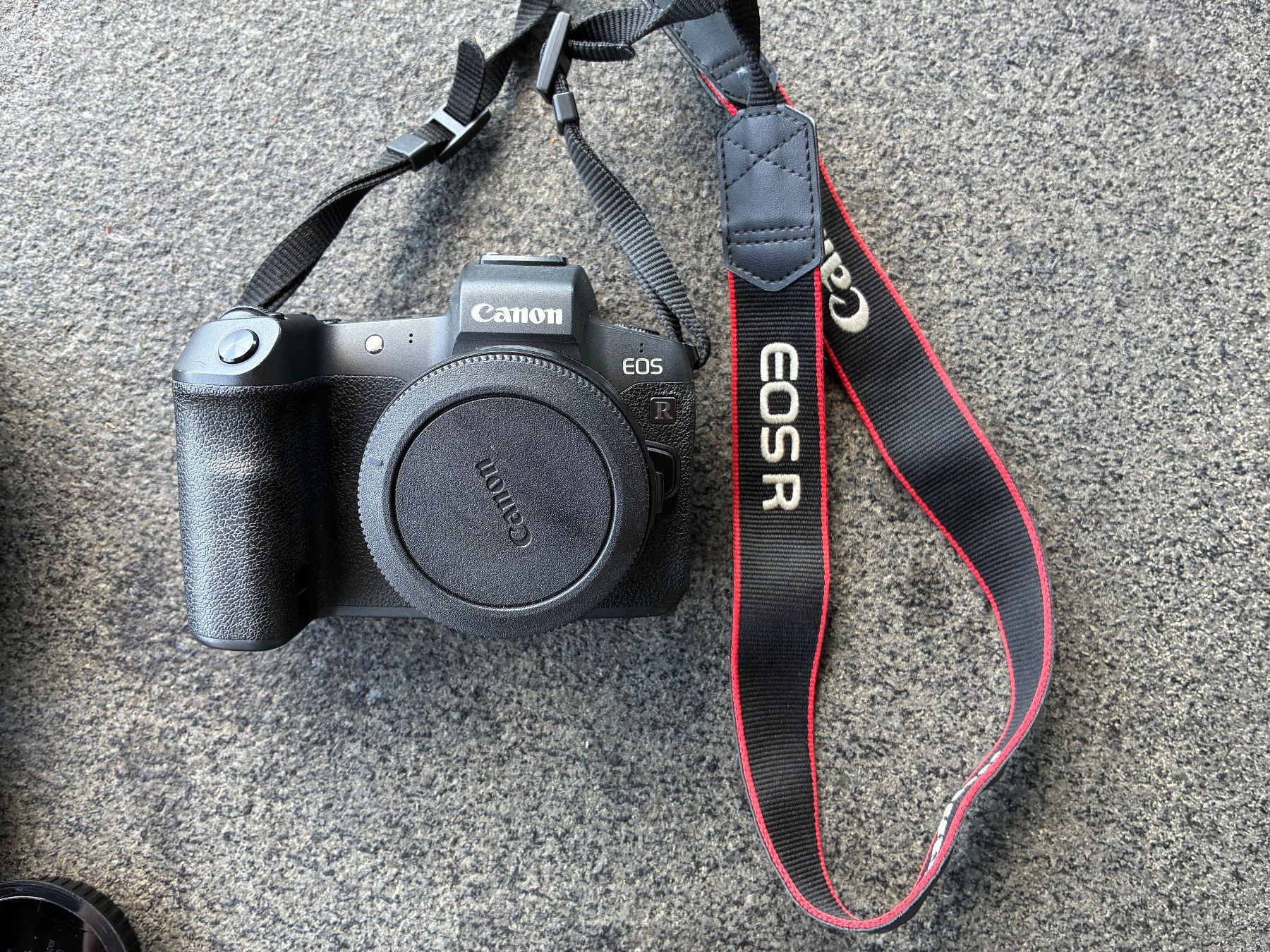 Canon Kamera: Canon EOS R Vollformat Systemkamera mit Objektadapter EF-EOS – Gebraucht aus Frieswil von Maettu62 2