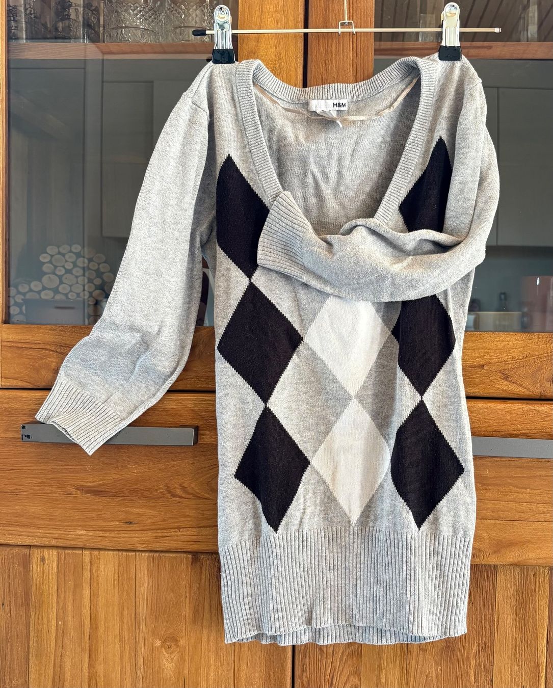 H&M Pullover & Sweatshirts: Pullover Strick Rundhals,H&M,Gr.XS – Gebraucht aus Siblingen von Vany_McDougall