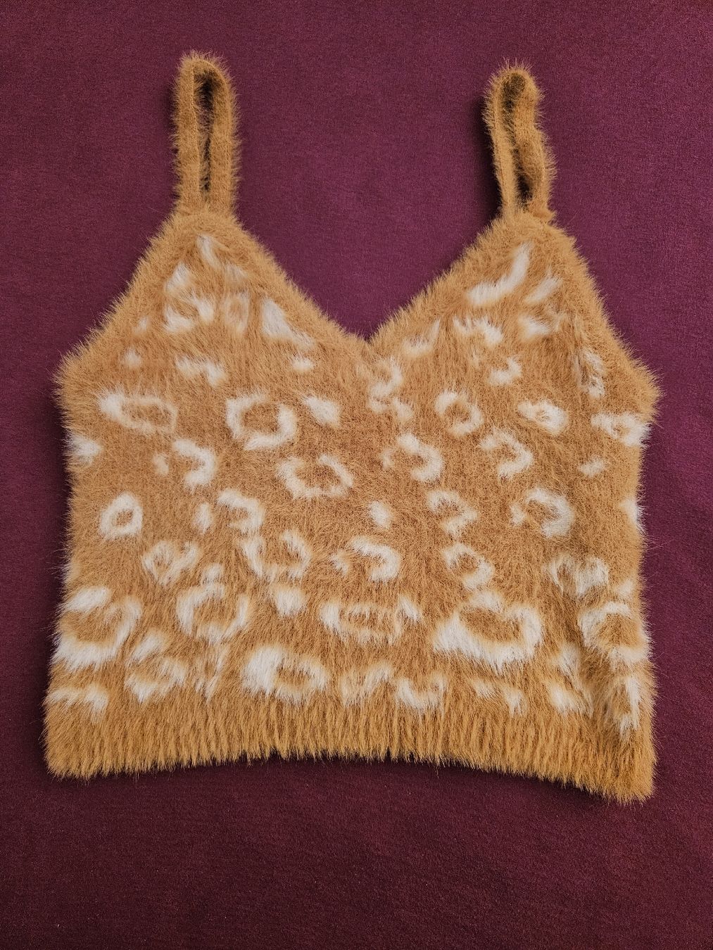Top: Crop Top - Size M - Cute! – Nuovo (secondo la descrizione) da Basel venduto da yat_r699