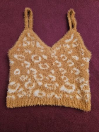 Crop Top - Size M - Cute!