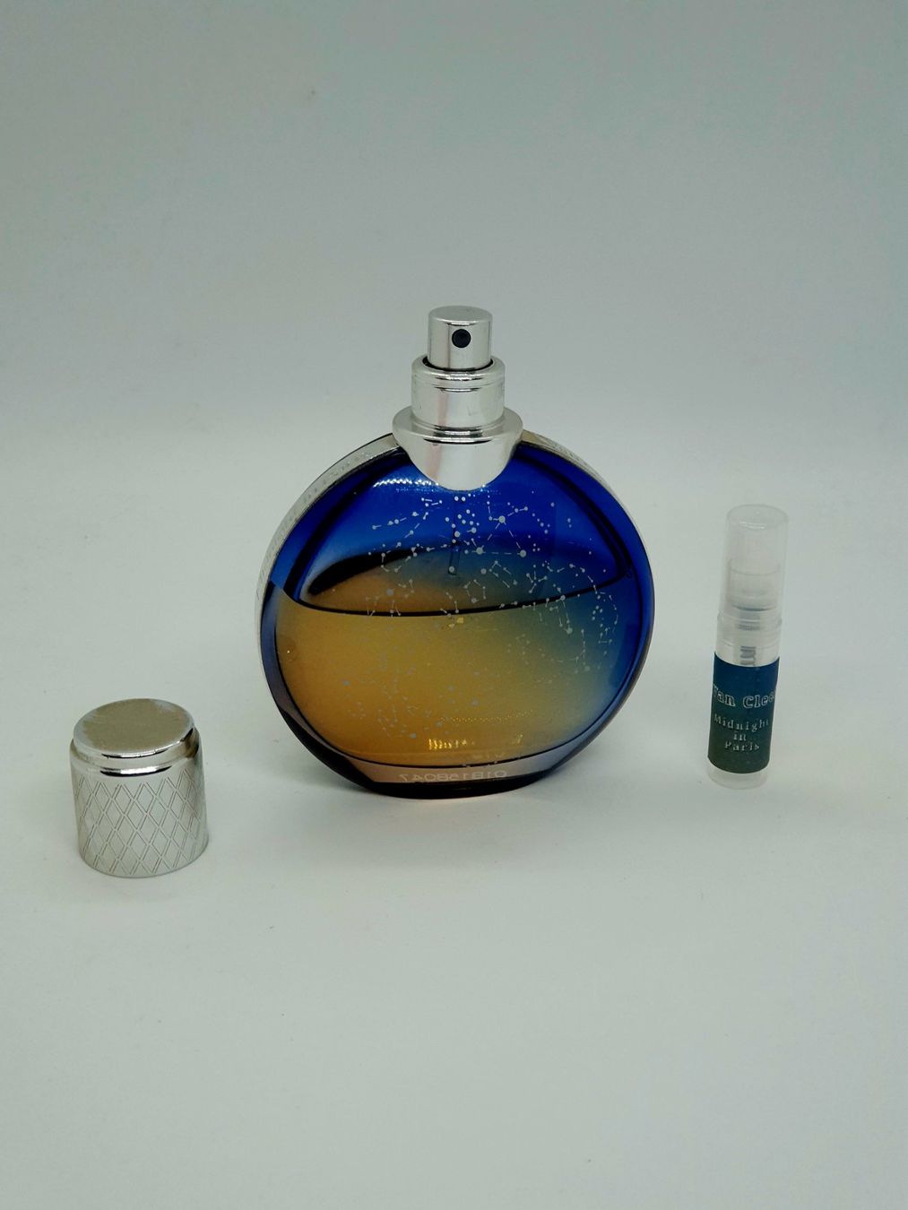 Van Cleef Parfum & Eau de Toilette: 2 ml MIDNIGHT IN PARIS VAN CLEEF & ARPELS ABFÜLLUNG – Neu (gemäss Beschreibung) aus St. Gallen von CaliSunshine