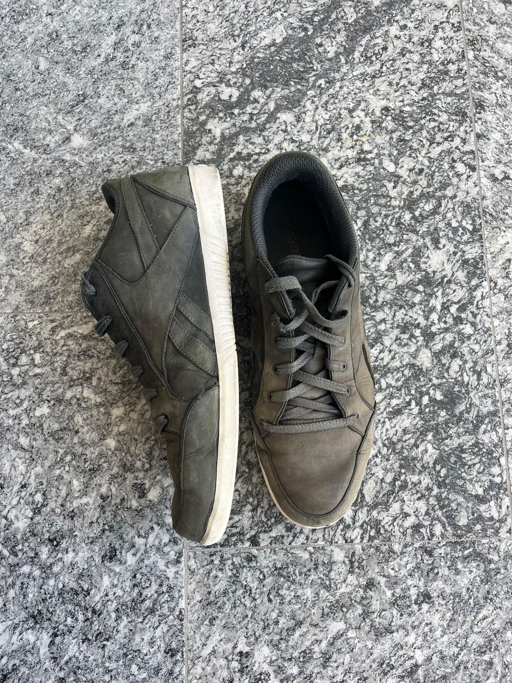 Reebok Scarpe da uomo: Reebok 46 – Usato da Unterägeri venduto da Hallihallox 1