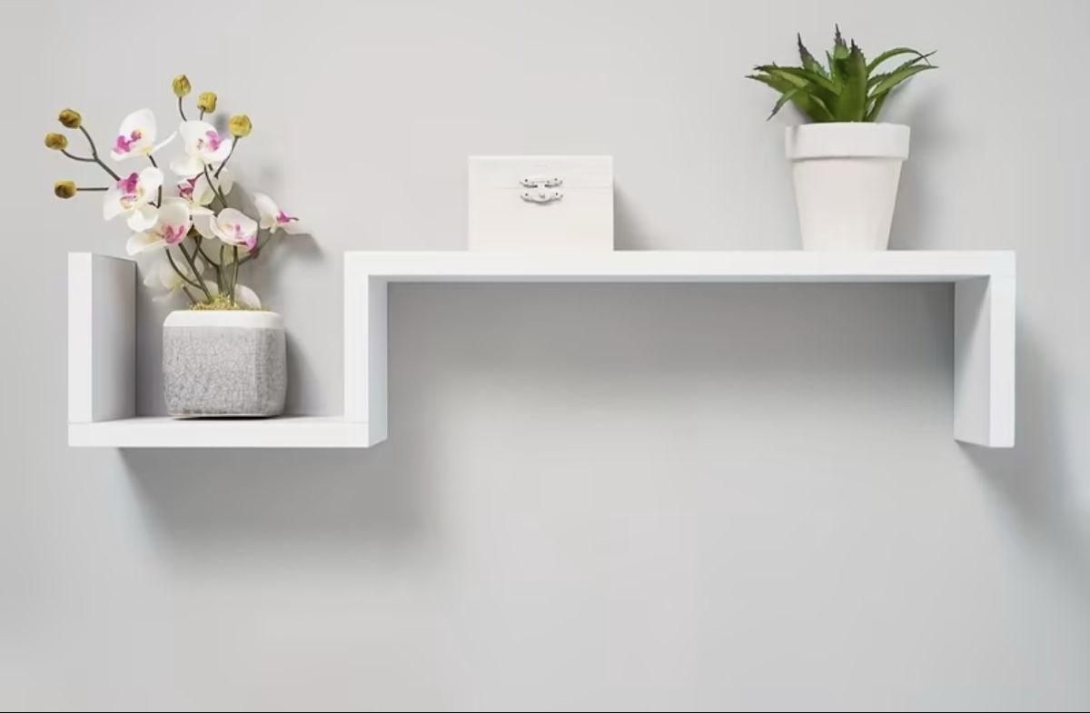Scaffali: Étagère murale blanche, design moderne – Usato da Lausanne venduto da Stephaniesdressing