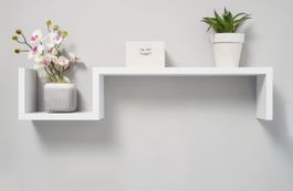 Étagère murale blanche, design moderne