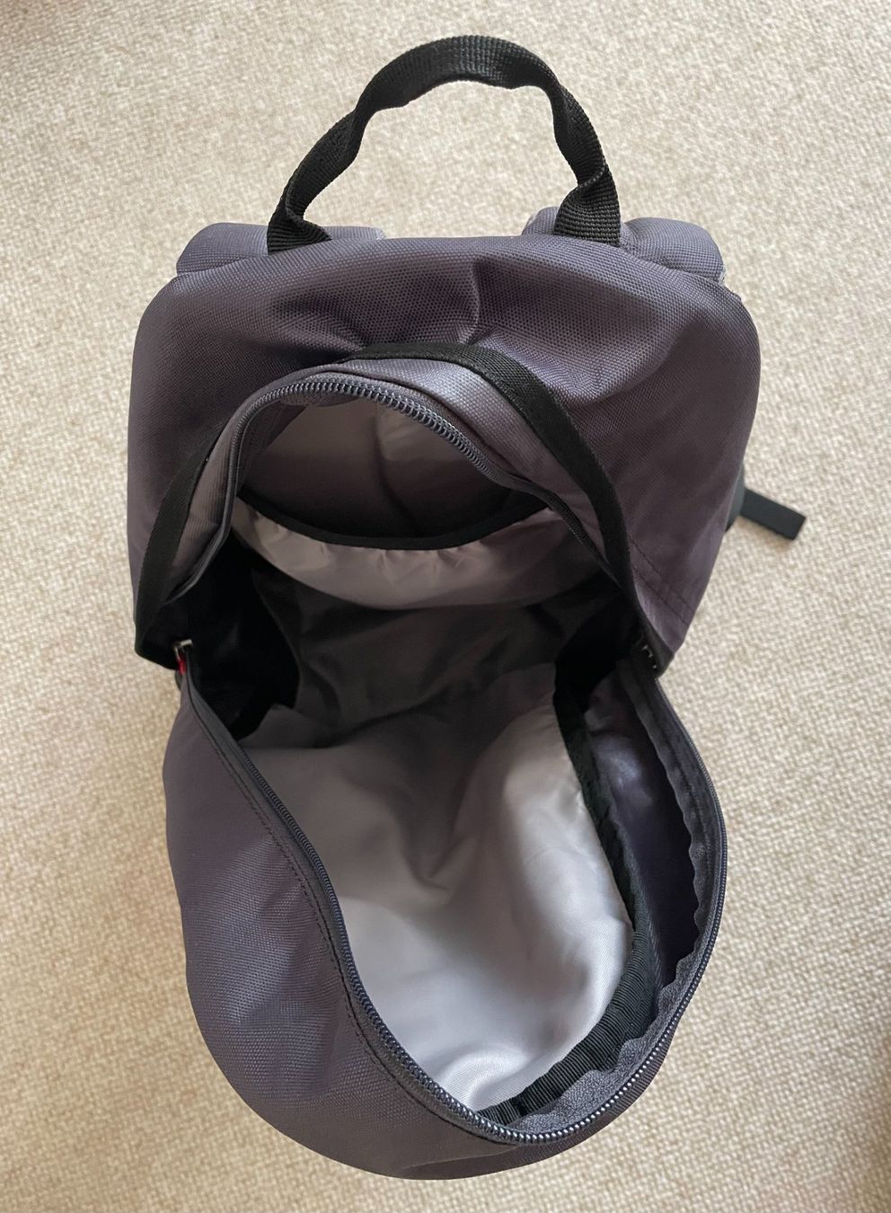 Zaini: Audi-Rucksack – Usato da Rümlang venduto da Boehneli7 4