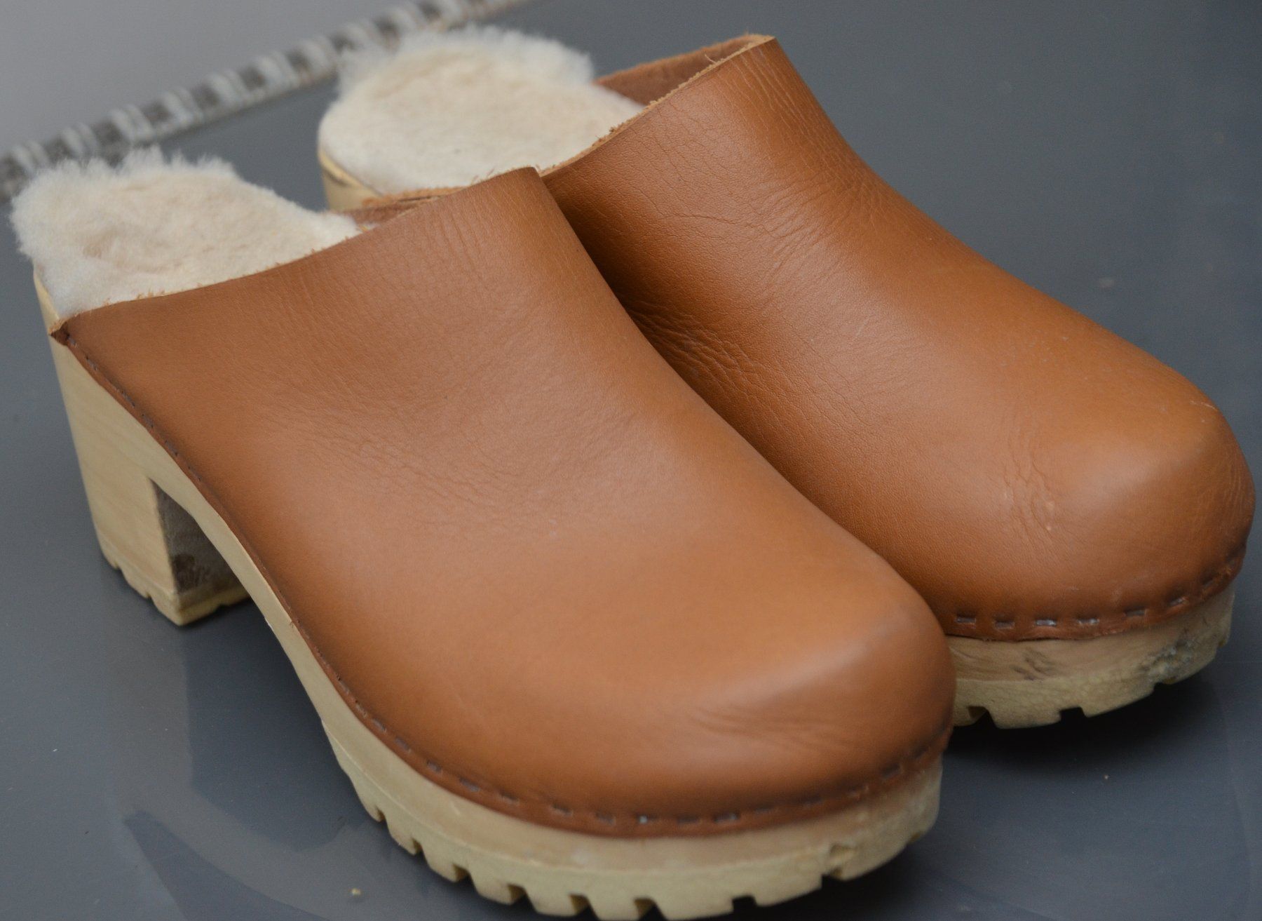 Penelope Chilvers Scarpe da donna: Penelope Chilvers Clogs / Sabot 39 – Nuovo (secondo la descrizione) da Collonges venduto da arashee 2