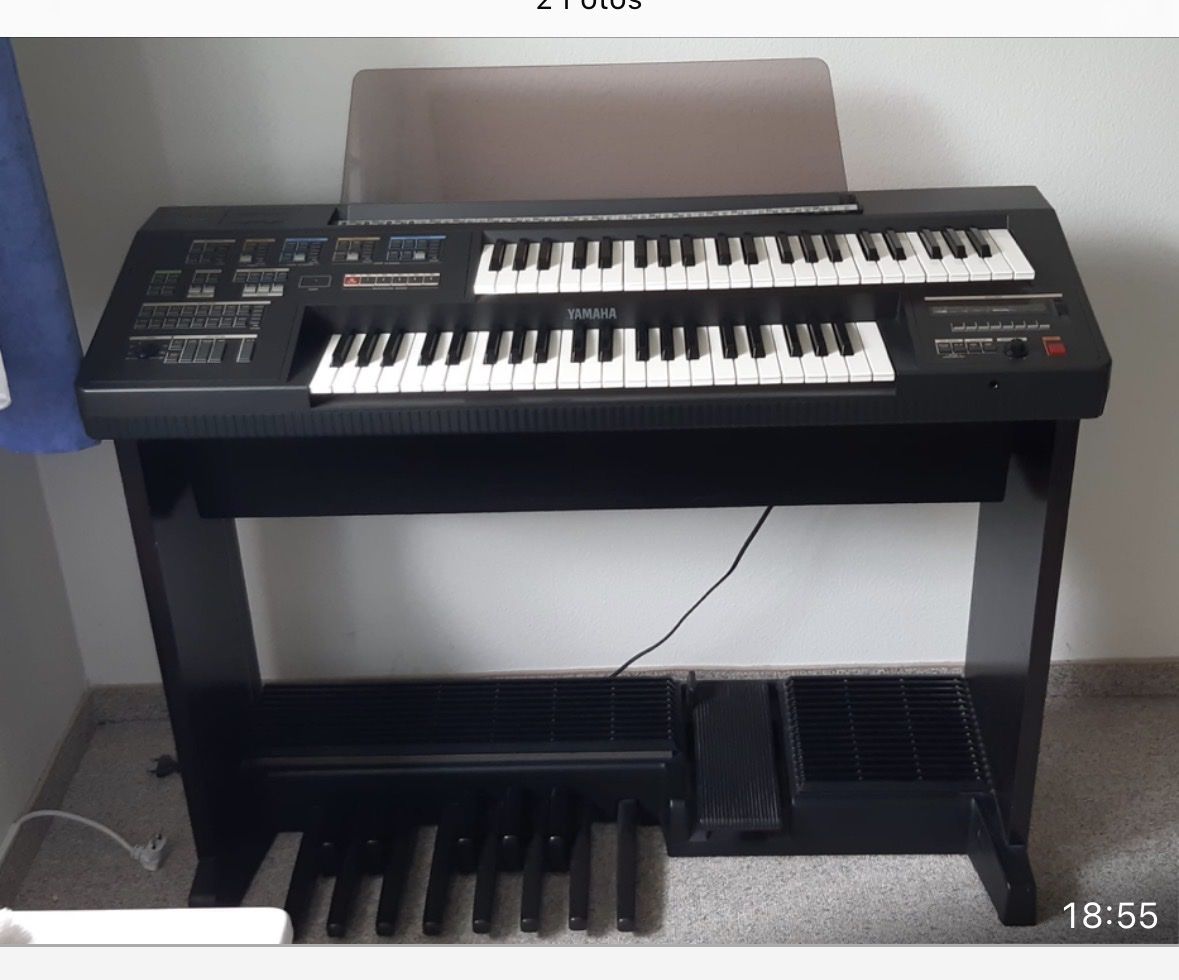 Yamaha Strumenti musicali: Yamaha Electone ME-55A Orgel mit Zubehör – Usato da Zürich venduto da Rita017