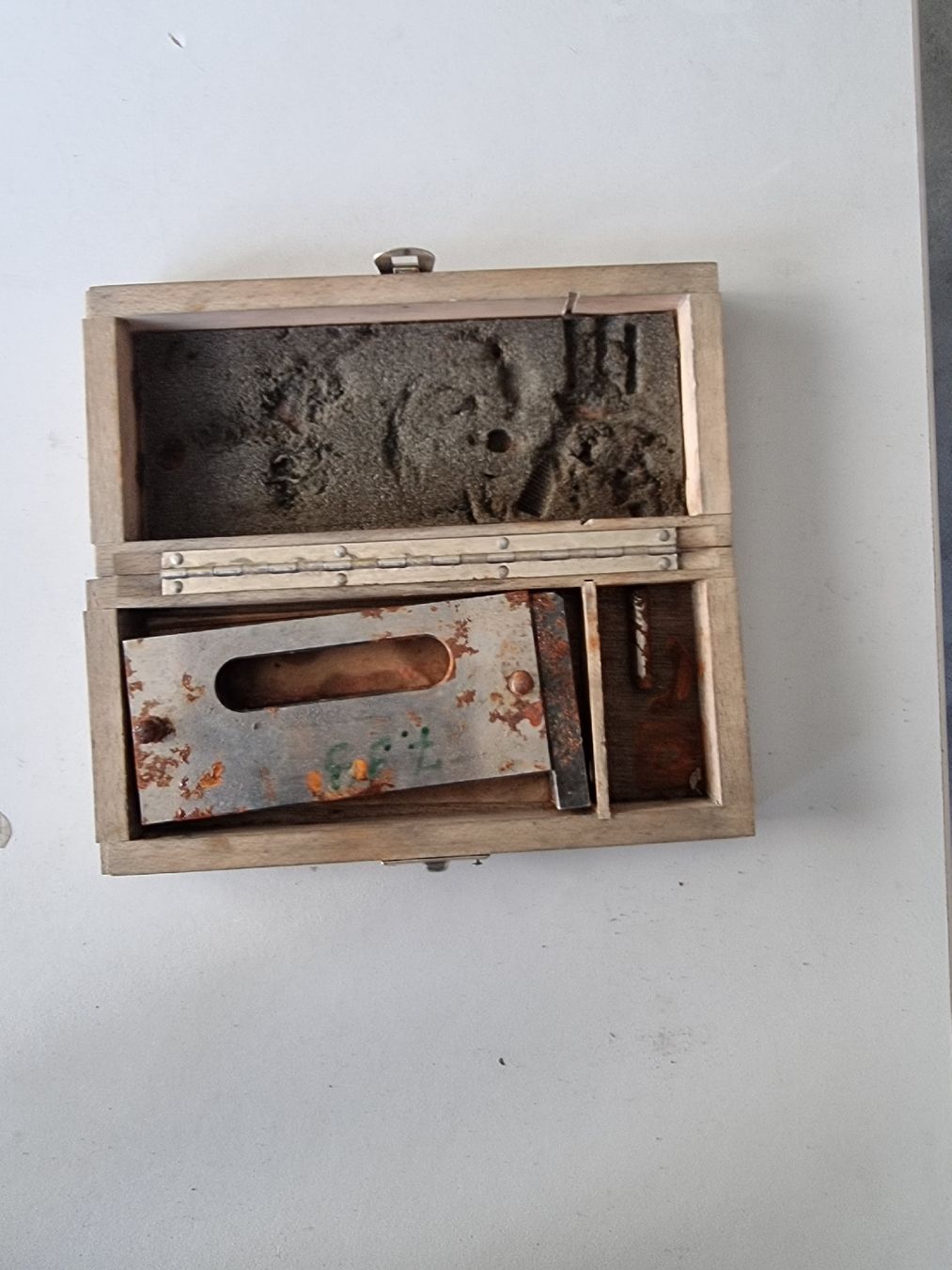 Alle Werkzeuge: Hemo-Spanner Werkzeug mit Holzkiste  – Gebraucht aus WIL SG von Sprin319 1