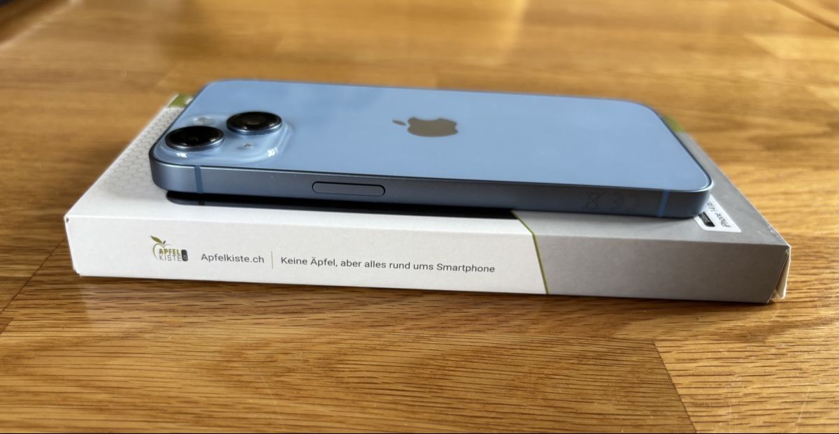 Apple Telefoni cellulari / Smartphones: iPhone 14, 128GB, Blau - Top Zustand – Usato da Holderbank SO venduto da DaisyMidna 3