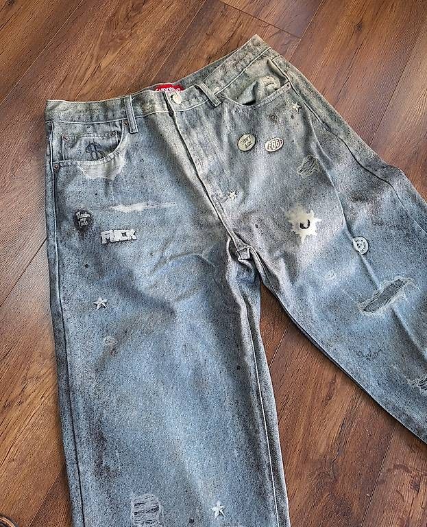 Jeans: 2 jeans Suprême taille 32 – Usato da Pully venduto da cz39ans 3