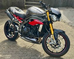 Triumph Speed Triple 1050 R, 20'800 km, frisch ab Service